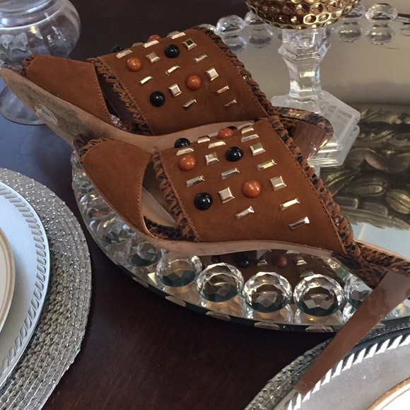 Antonio Melani Heels - Picture 3 of 7